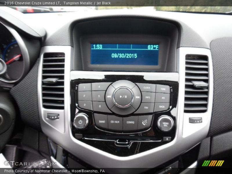 Tungsten Metallic / Jet Black 2016 Chevrolet Cruze Limited LT
