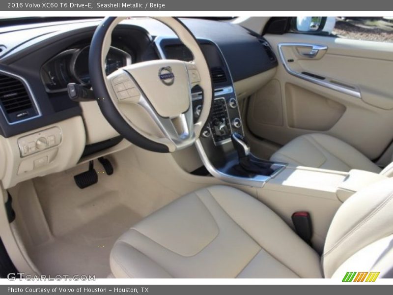  2016 XC60 T6 Drive-E Beige Interior