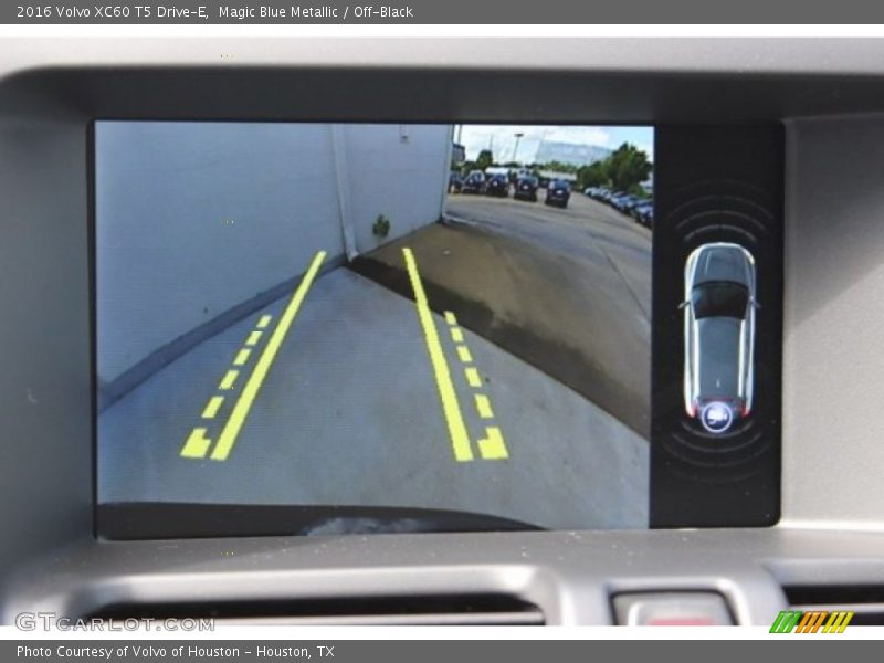 Magic Blue Metallic / Off-Black 2016 Volvo XC60 T5 Drive-E