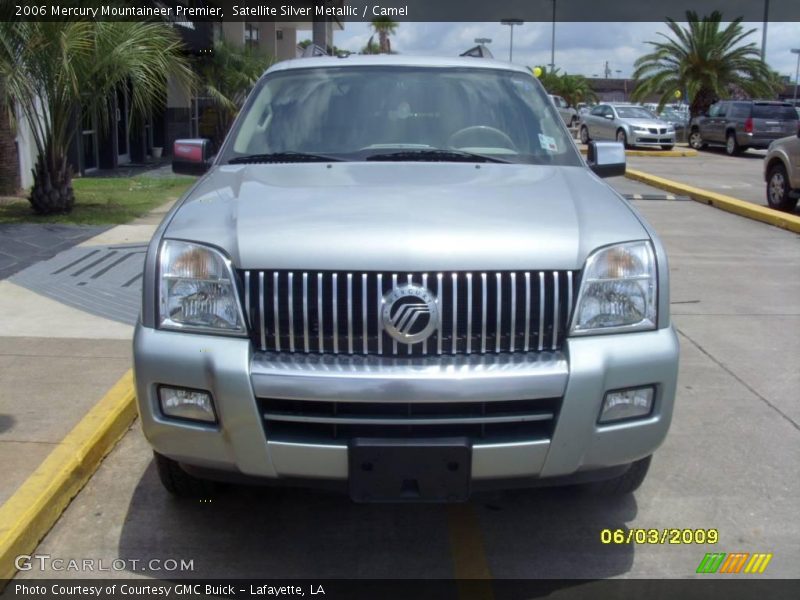 Satellite Silver Metallic / Camel 2006 Mercury Mountaineer Premier