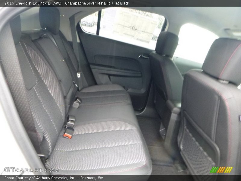 Champagne Silver Metallic / Jet Black 2016 Chevrolet Equinox LT AWD