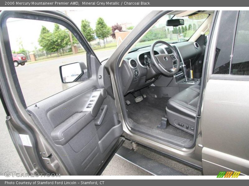 Mineral Grey Metallic / Charcoal Black 2006 Mercury Mountaineer Premier AWD