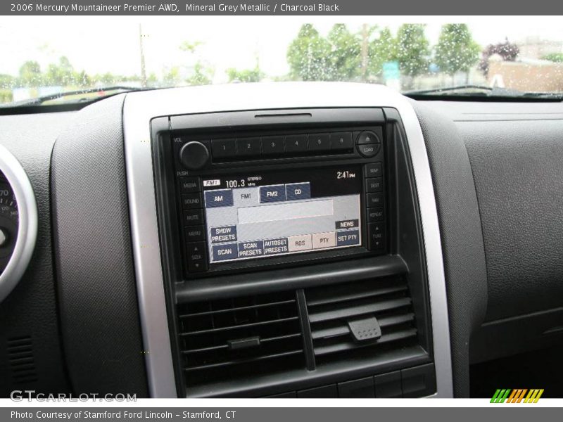 Mineral Grey Metallic / Charcoal Black 2006 Mercury Mountaineer Premier AWD