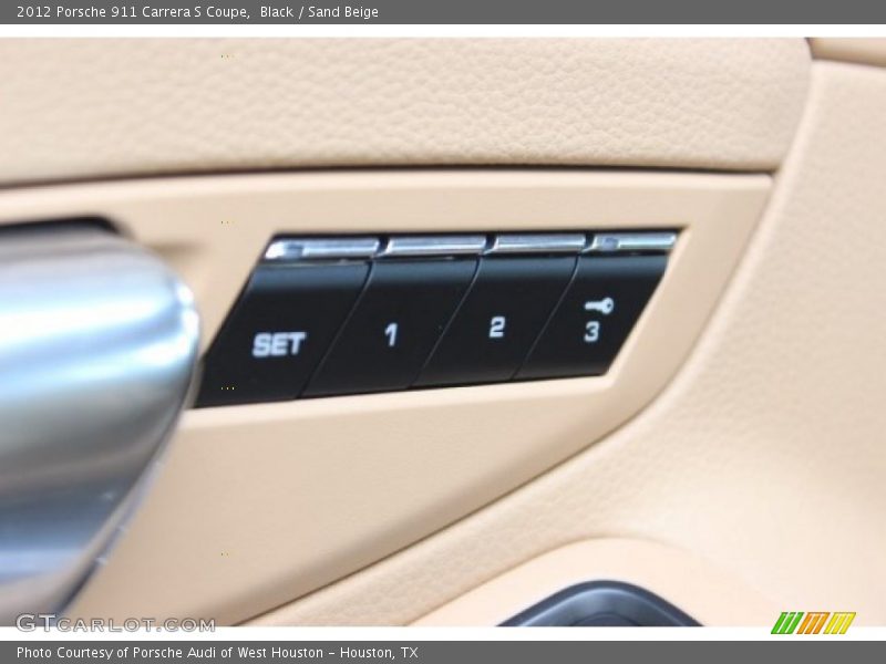 Black / Sand Beige 2012 Porsche 911 Carrera S Coupe