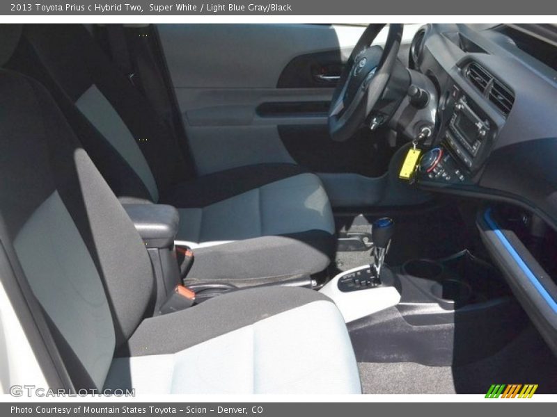 Super White / Light Blue Gray/Black 2013 Toyota Prius c Hybrid Two