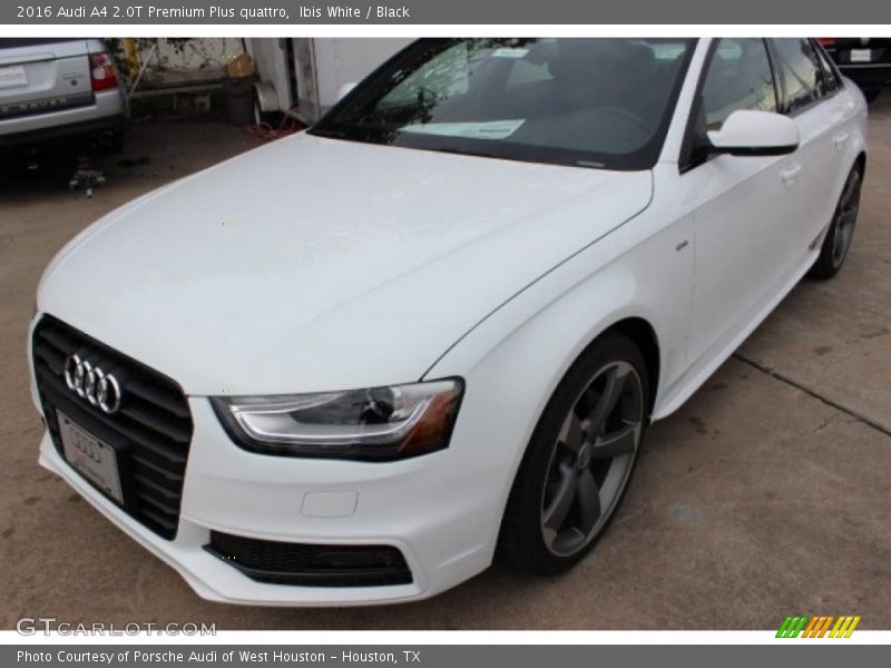 Front 3/4 View of 2016 A4 2.0T Premium Plus quattro