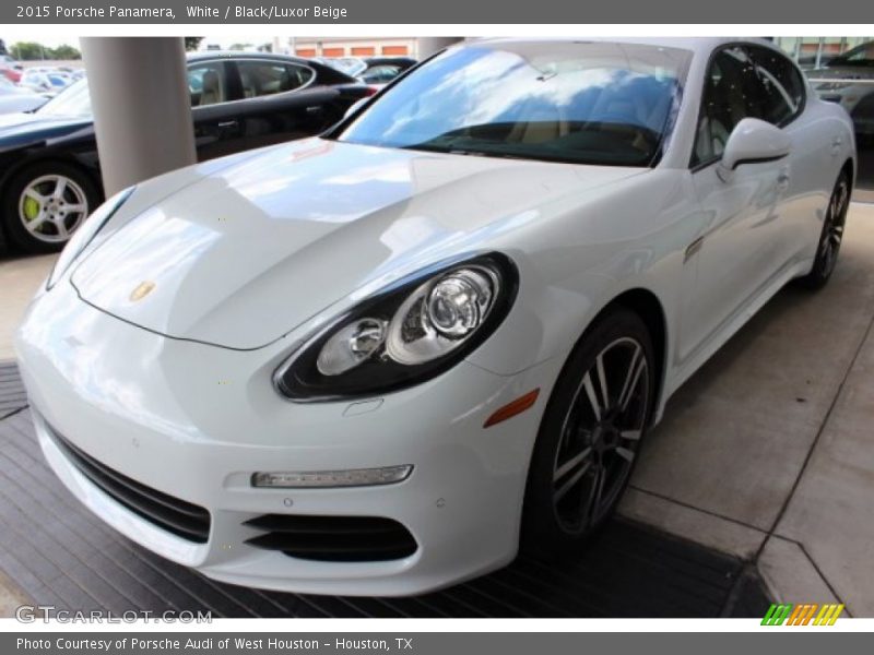 White / Black/Luxor Beige 2015 Porsche Panamera