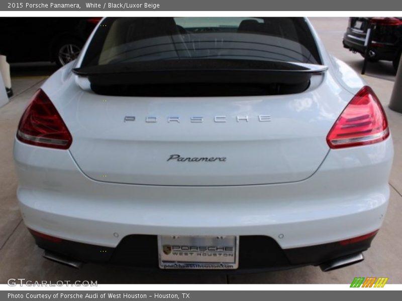 White / Black/Luxor Beige 2015 Porsche Panamera