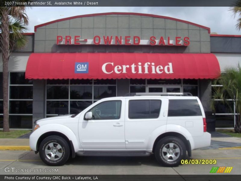 Avalanche White / Desert 2007 Nissan Pathfinder SE