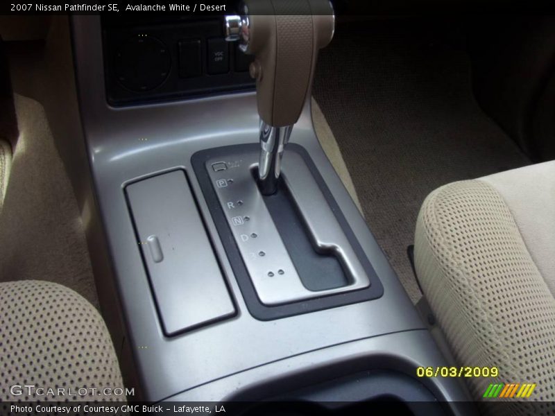 Avalanche White / Desert 2007 Nissan Pathfinder SE