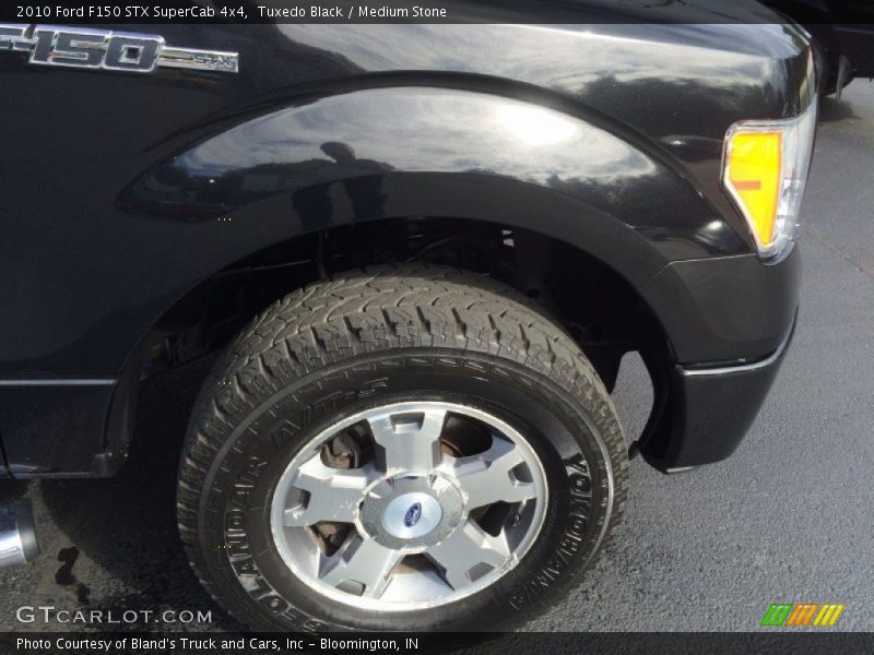 Tuxedo Black / Medium Stone 2010 Ford F150 STX SuperCab 4x4