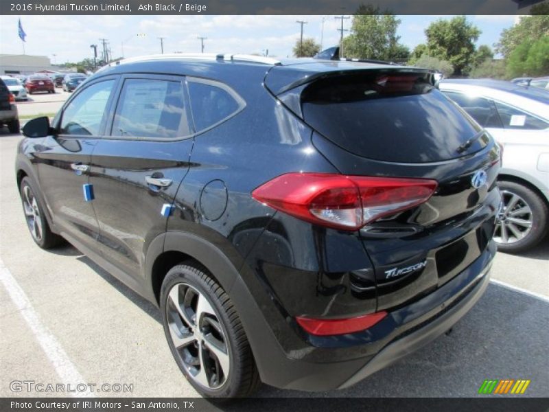 Ash Black / Beige 2016 Hyundai Tucson Limited