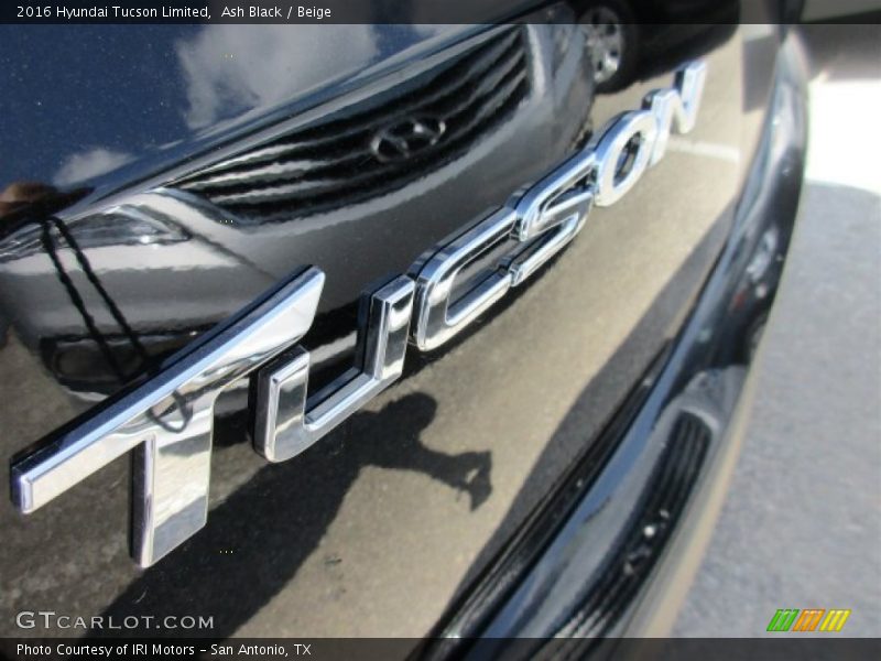 Ash Black / Beige 2016 Hyundai Tucson Limited