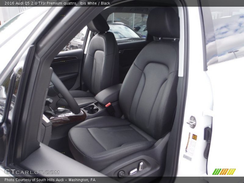 Ibis White / Black 2016 Audi Q5 2.0 TFSI Premium quattro