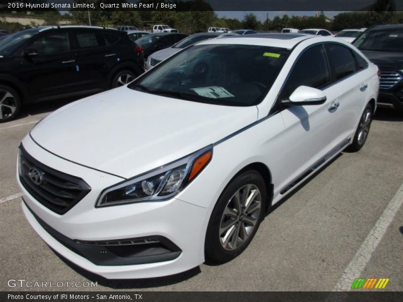 Front 3/4 View of 2016 Sonata Limited