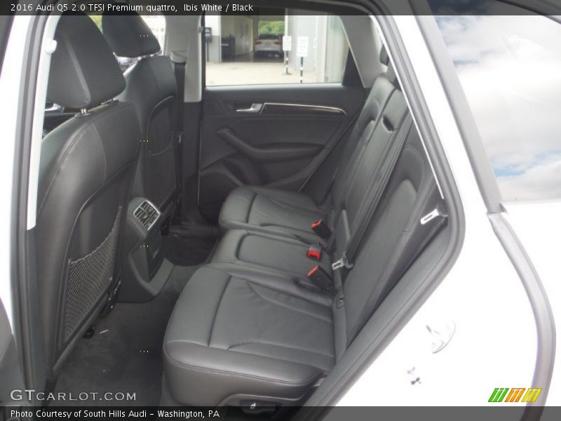 Ibis White / Black 2016 Audi Q5 2.0 TFSI Premium quattro