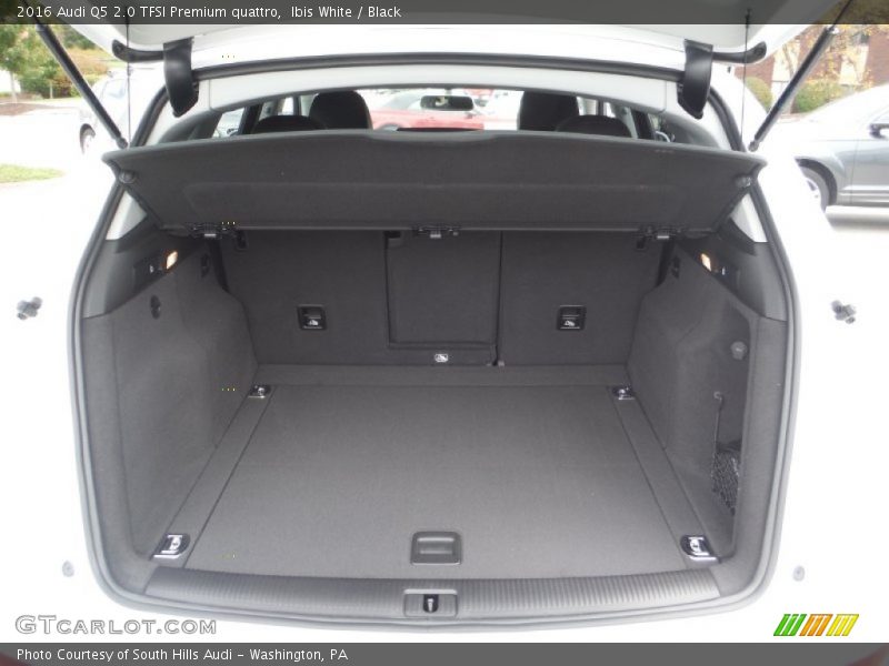 Ibis White / Black 2016 Audi Q5 2.0 TFSI Premium quattro