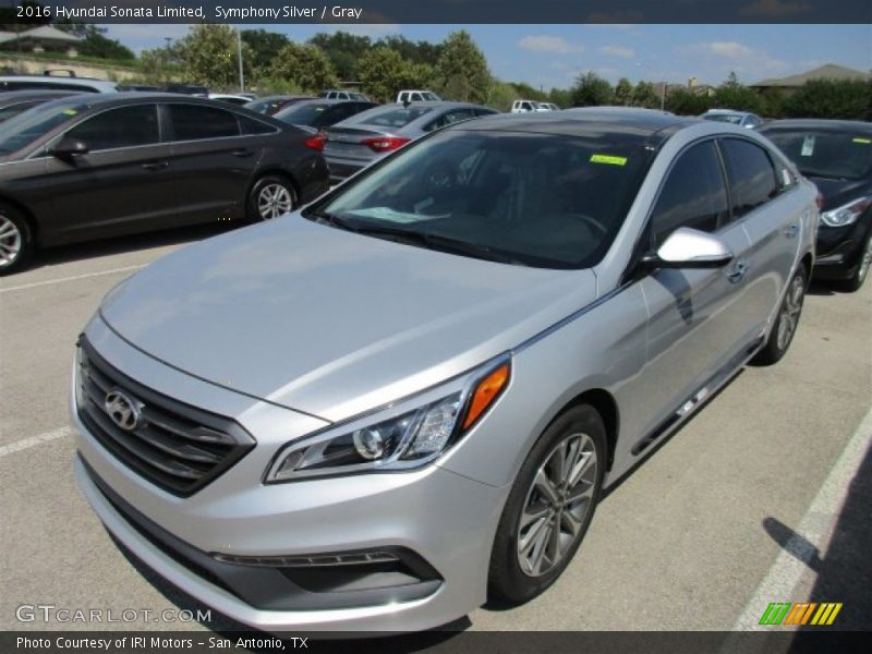 Front 3/4 View of 2016 Sonata Limited