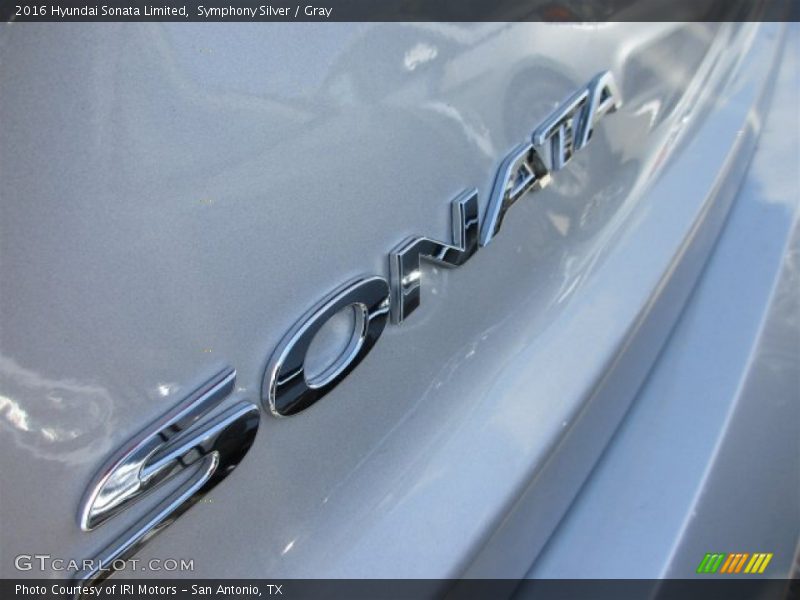 Symphony Silver / Gray 2016 Hyundai Sonata Limited
