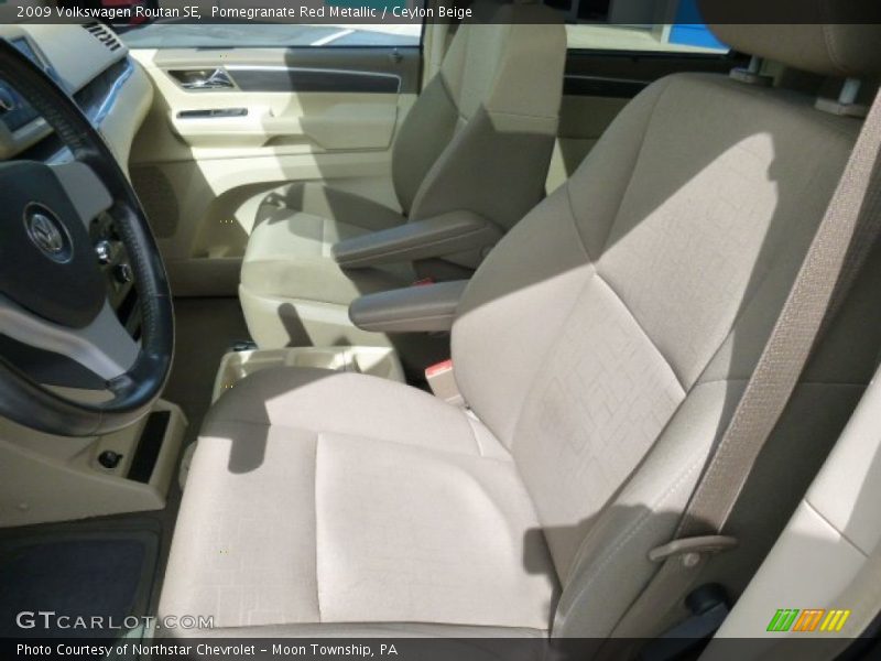 Pomegranate Red Metallic / Ceylon Beige 2009 Volkswagen Routan SE