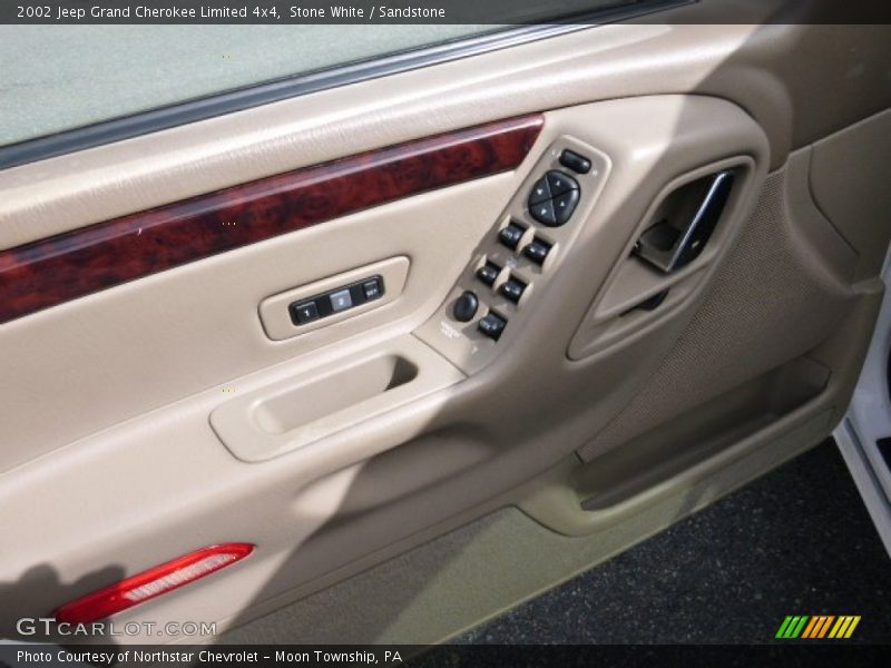 Stone White / Sandstone 2002 Jeep Grand Cherokee Limited 4x4
