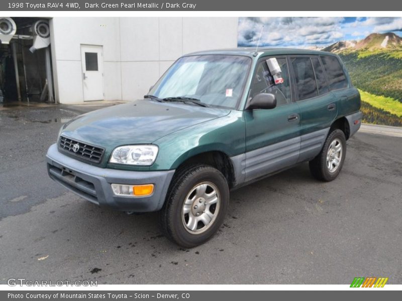 Front 3/4 View of 1998 RAV4 4WD