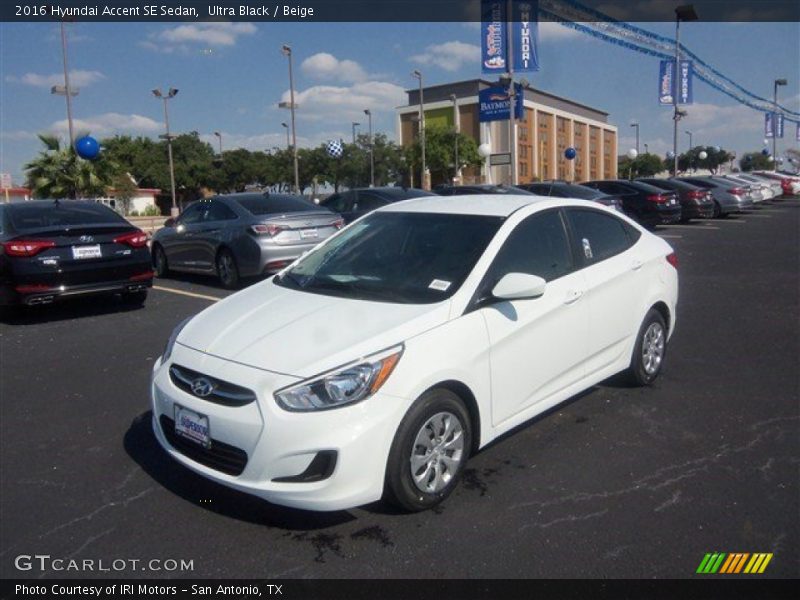 Ultra Black / Beige 2016 Hyundai Accent SE Sedan