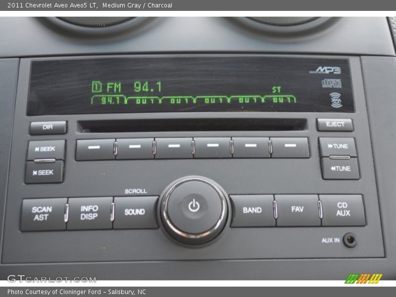 Medium Gray / Charcoal 2011 Chevrolet Aveo Aveo5 LT