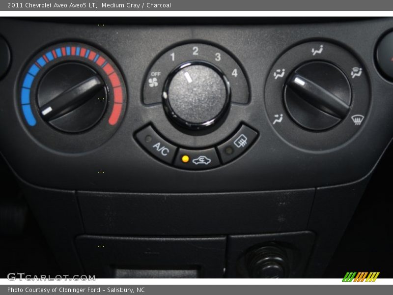 Medium Gray / Charcoal 2011 Chevrolet Aveo Aveo5 LT