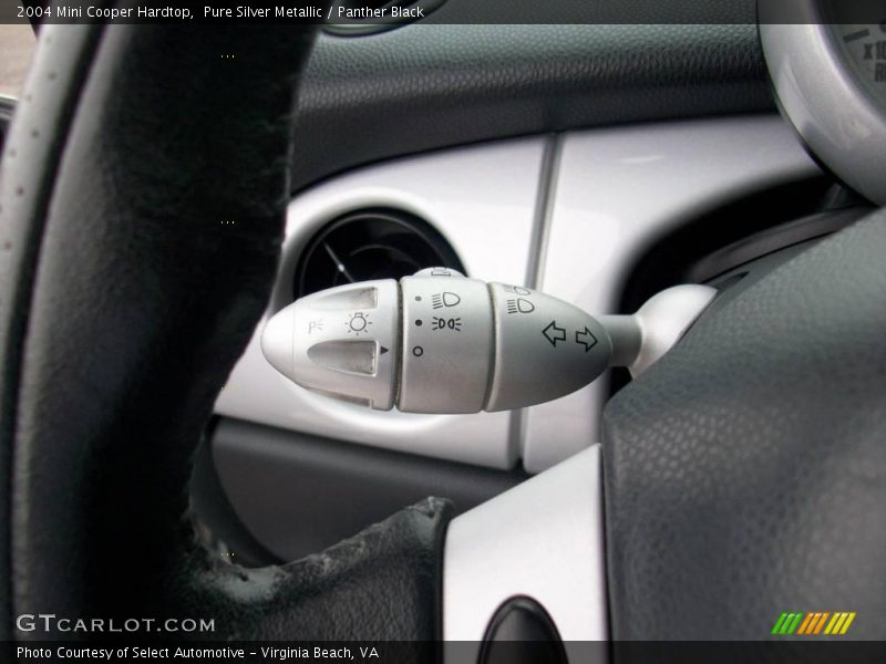 Pure Silver Metallic / Panther Black 2004 Mini Cooper Hardtop