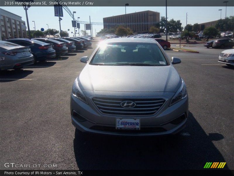 Shale Gray Metallic / Gray 2016 Hyundai Sonata SE