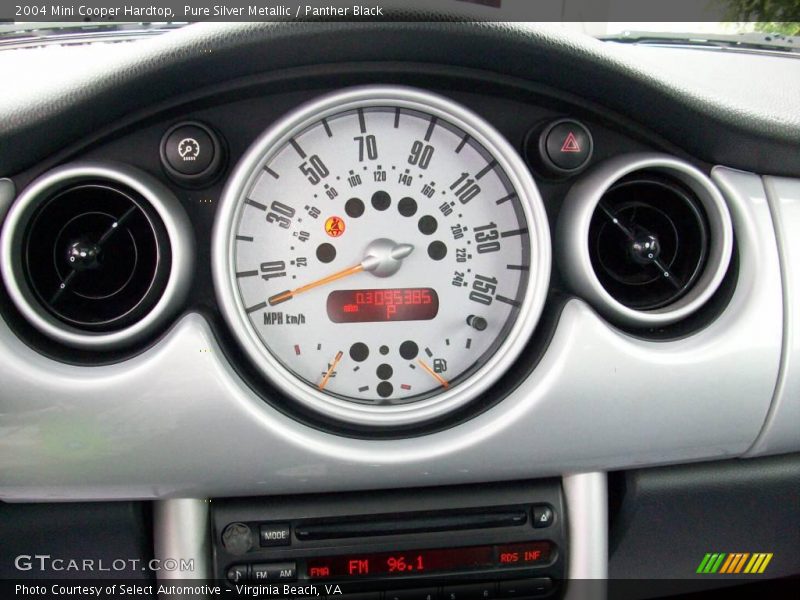 Pure Silver Metallic / Panther Black 2004 Mini Cooper Hardtop
