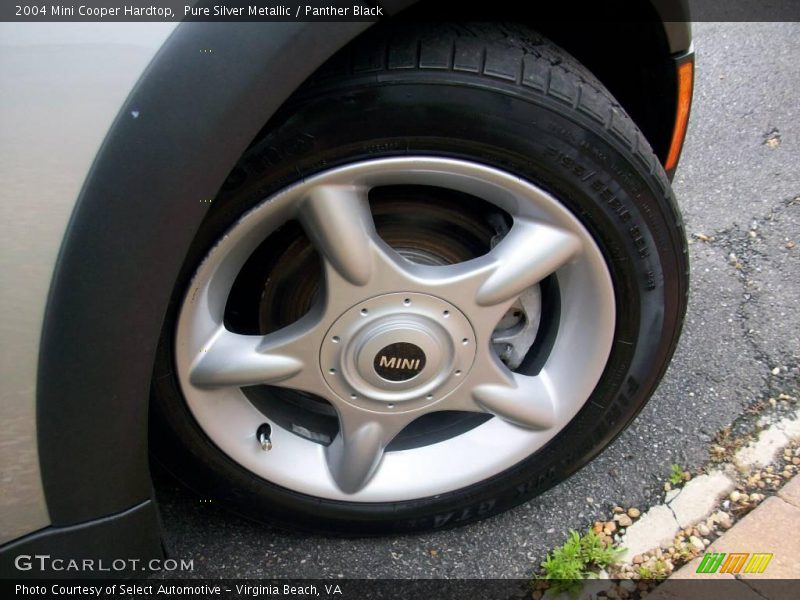 Pure Silver Metallic / Panther Black 2004 Mini Cooper Hardtop