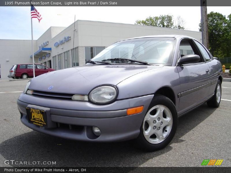 Light Iris Blue Pearl / Dark Slate 1995 Plymouth Neon Sport Coupe