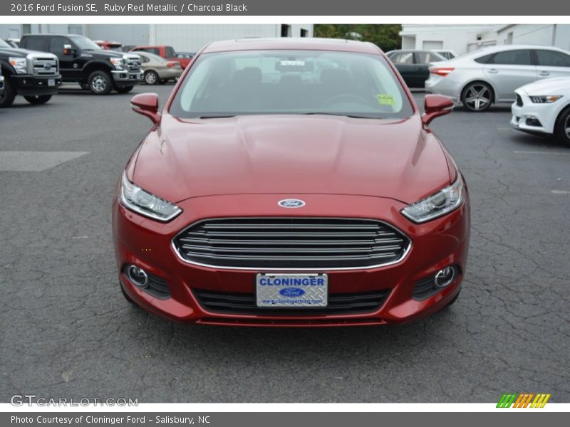 Ruby Red Metallic / Charcoal Black 2016 Ford Fusion SE