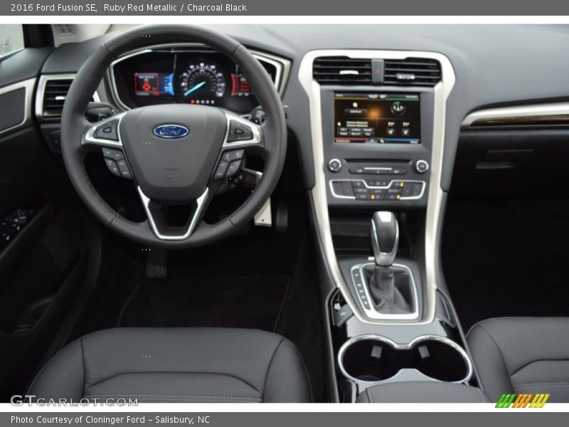 Ruby Red Metallic / Charcoal Black 2016 Ford Fusion SE