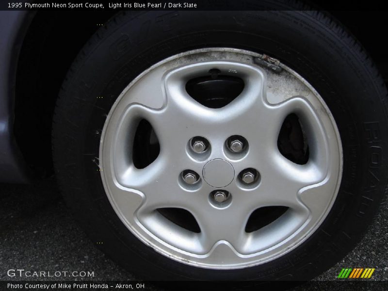 Light Iris Blue Pearl / Dark Slate 1995 Plymouth Neon Sport Coupe
