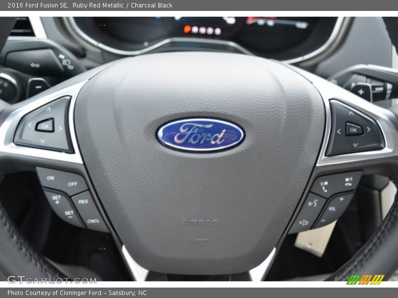 Ruby Red Metallic / Charcoal Black 2016 Ford Fusion SE
