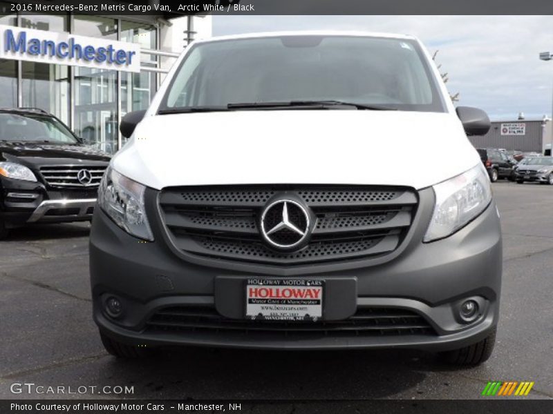 Arctic White / Black 2016 Mercedes-Benz Metris Cargo Van