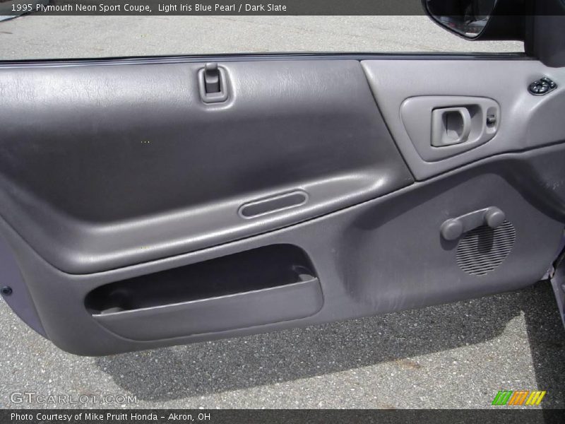 Light Iris Blue Pearl / Dark Slate 1995 Plymouth Neon Sport Coupe