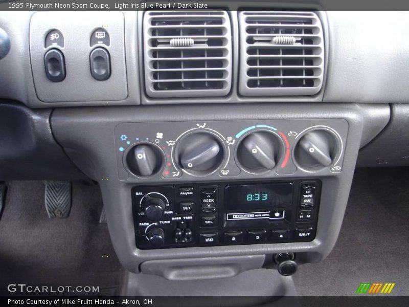 Light Iris Blue Pearl / Dark Slate 1995 Plymouth Neon Sport Coupe