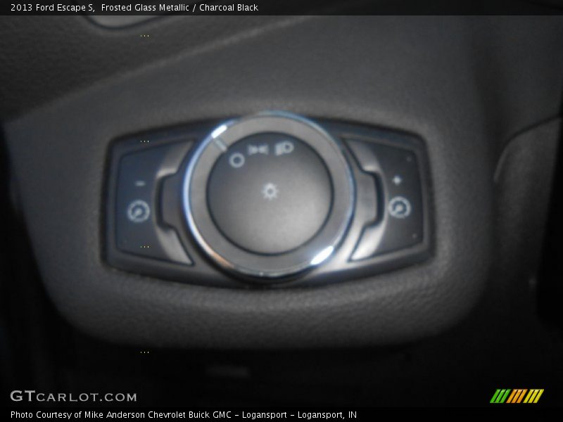 Frosted Glass Metallic / Charcoal Black 2013 Ford Escape S