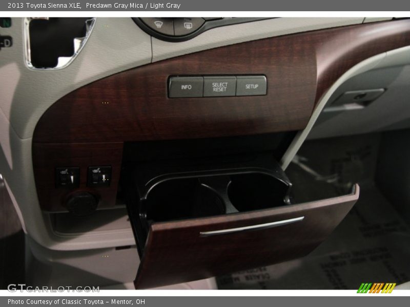 Predawn Gray Mica / Light Gray 2013 Toyota Sienna XLE