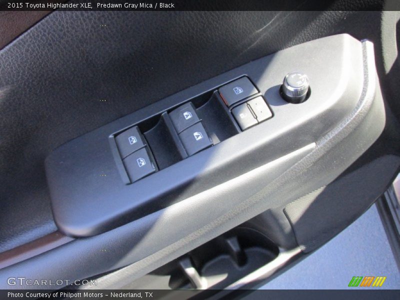 Predawn Gray Mica / Black 2015 Toyota Highlander XLE