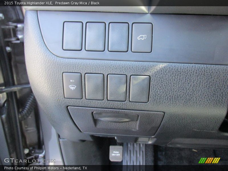 Predawn Gray Mica / Black 2015 Toyota Highlander XLE