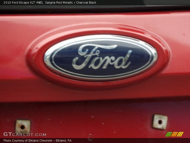 Sangria Red Metallic / Charcoal Black 2010 Ford Escape XLT 4WD