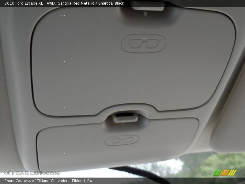 Sangria Red Metallic / Charcoal Black 2010 Ford Escape XLT 4WD