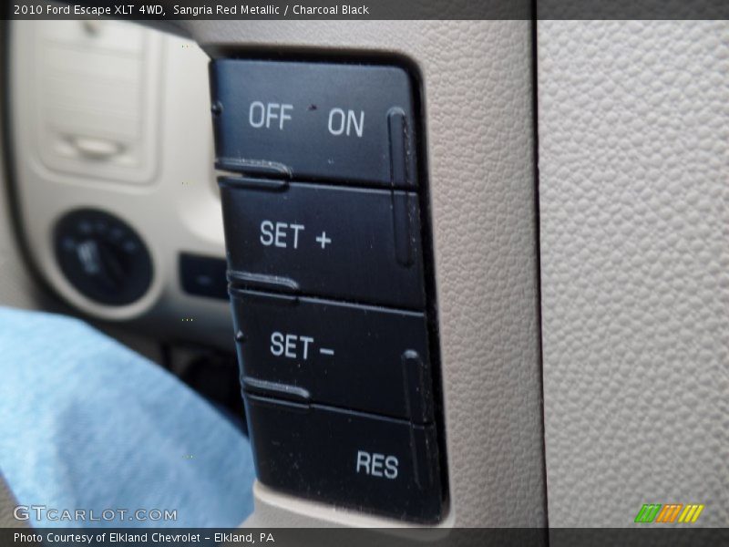 Sangria Red Metallic / Charcoal Black 2010 Ford Escape XLT 4WD