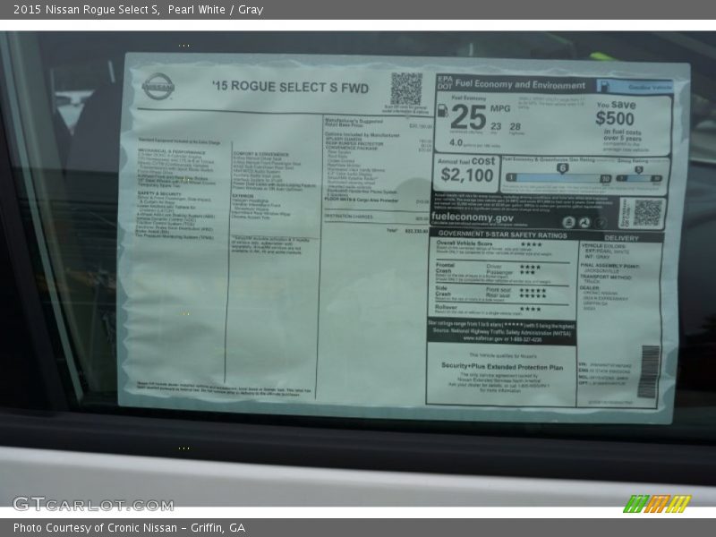 Pearl White / Gray 2015 Nissan Rogue Select S