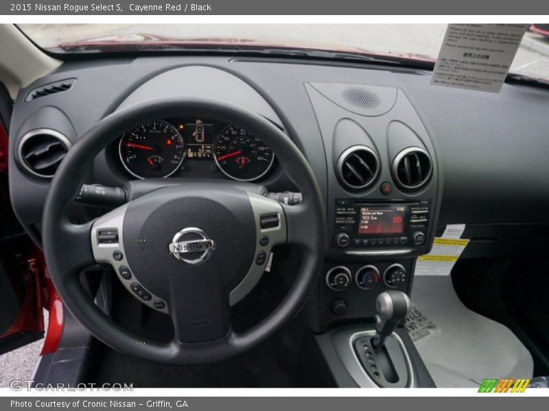 Cayenne Red / Black 2015 Nissan Rogue Select S